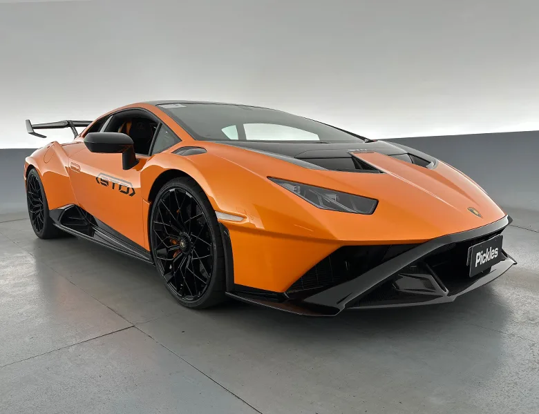 2023 Aston Martin DBX