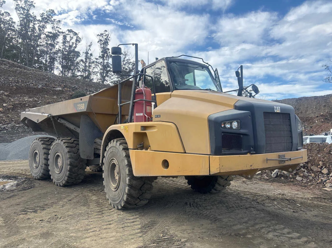 Caterpillar 735B