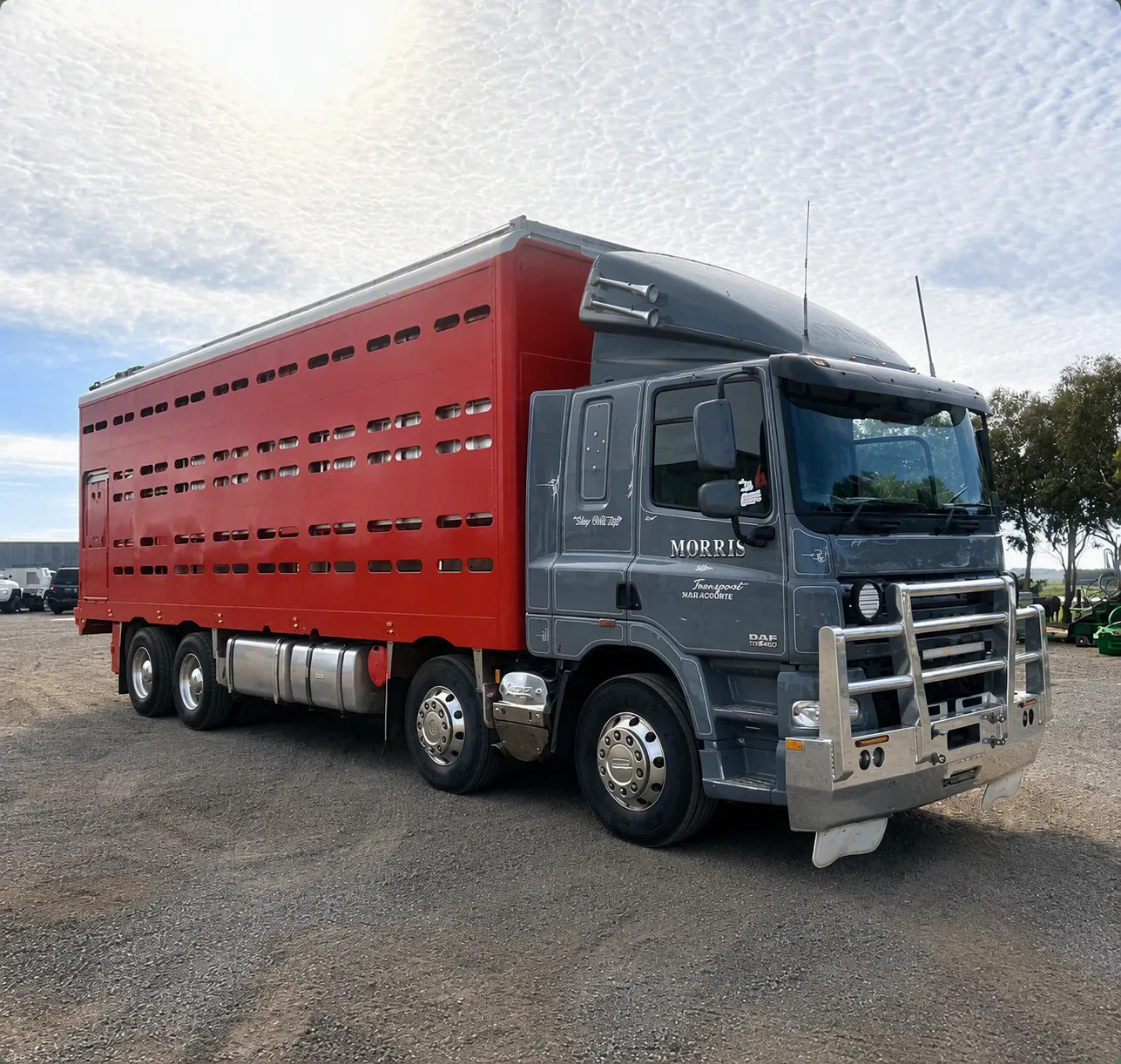 2014 DAF CF7585