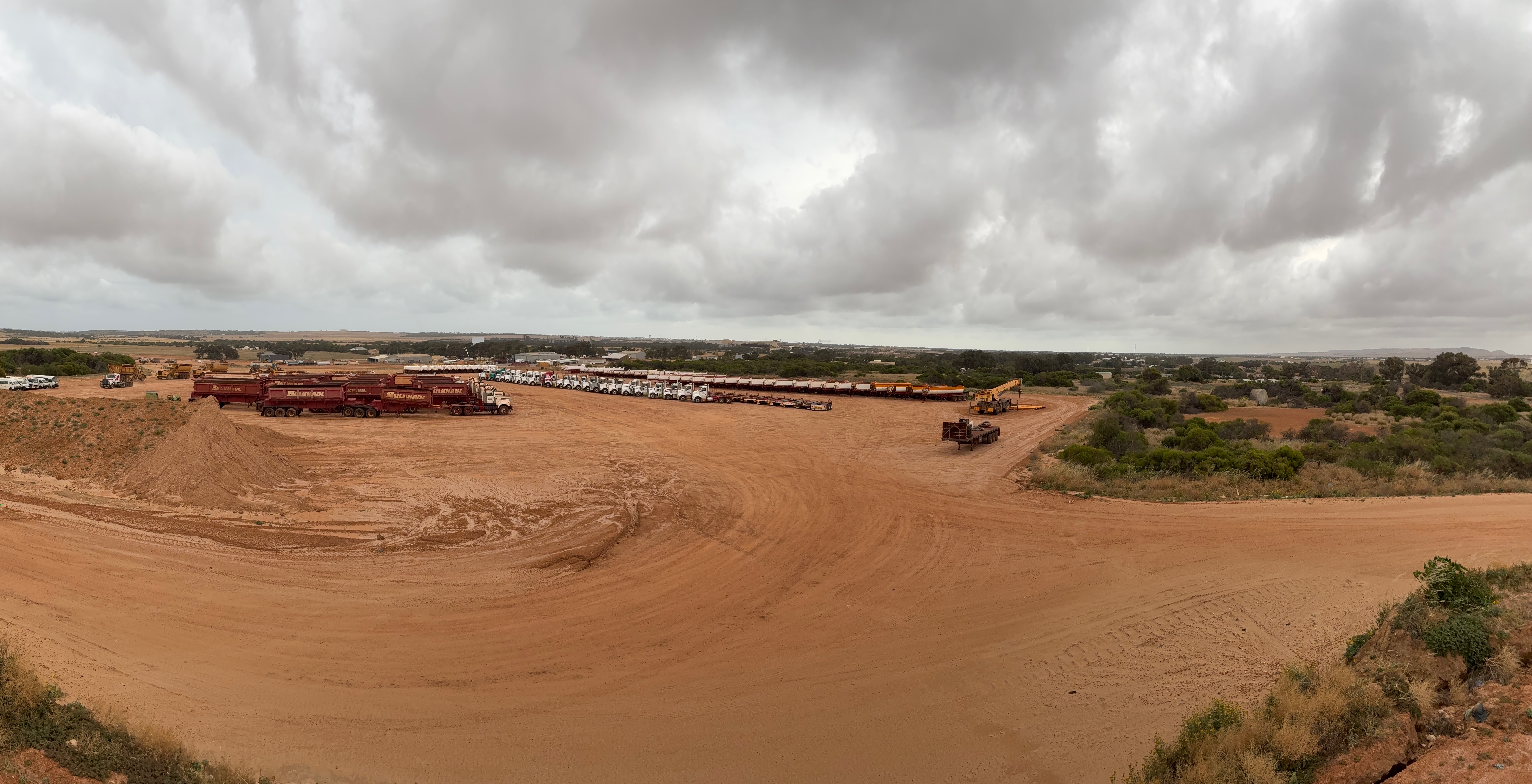 Mine Haul Logistics Retirement Auction - Pickles AU