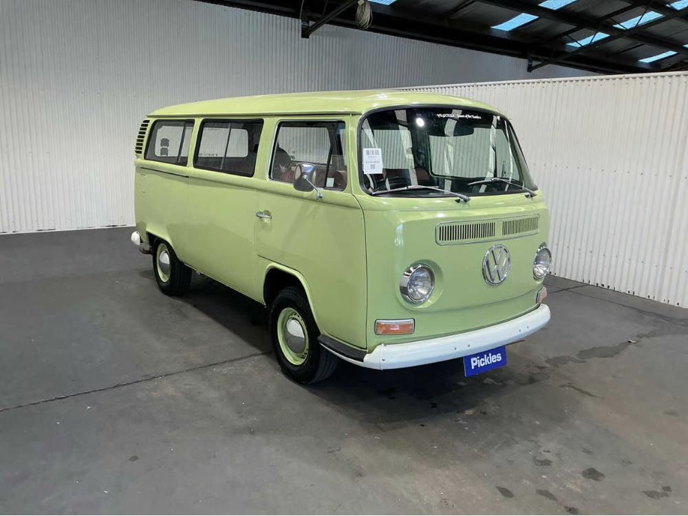 1972 Volkswagen Kombi Transporter
