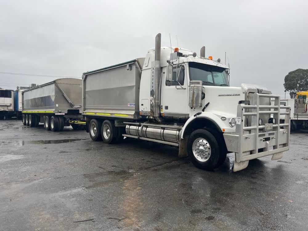2021 Western Star 4864FXC