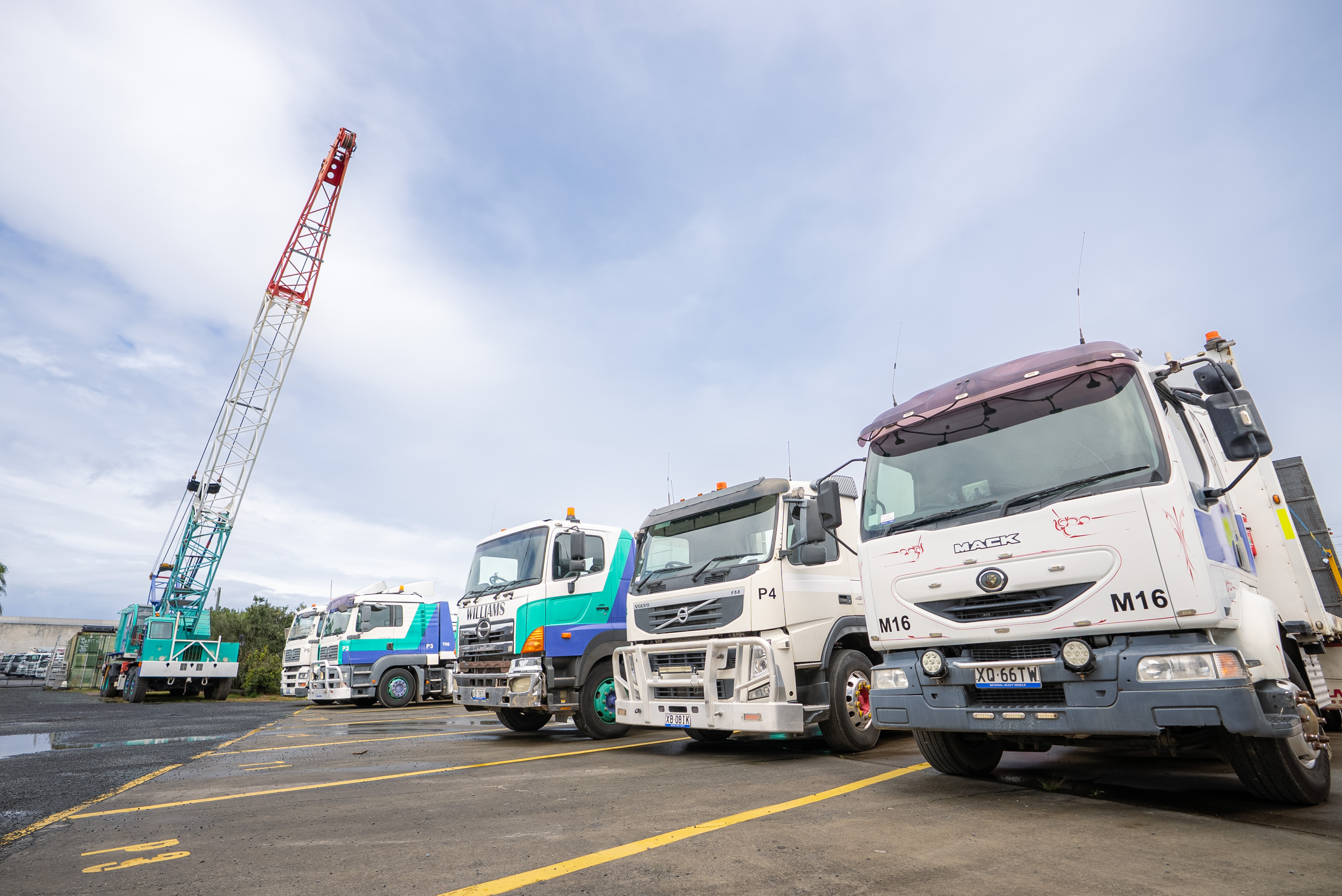 2024 Terex Franna AT40